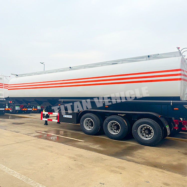 TITAN 3 Axle 45000 Liters Diesel Fuel Trailer Oi Fuel Tanker Trailer for Sale in DRC